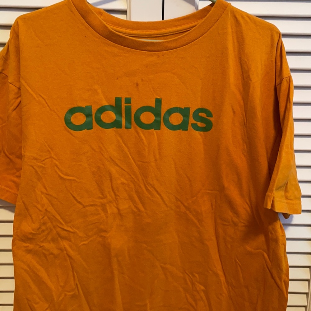 Adidas Men’s medium shirt